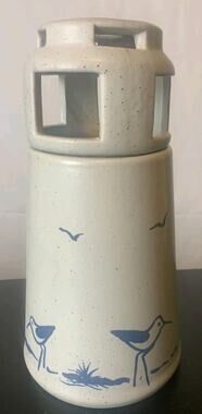 VINTAGE SANIBEL ISLAND POTTERY SEAGULLS LIGHTHOUSE OIL LAMP